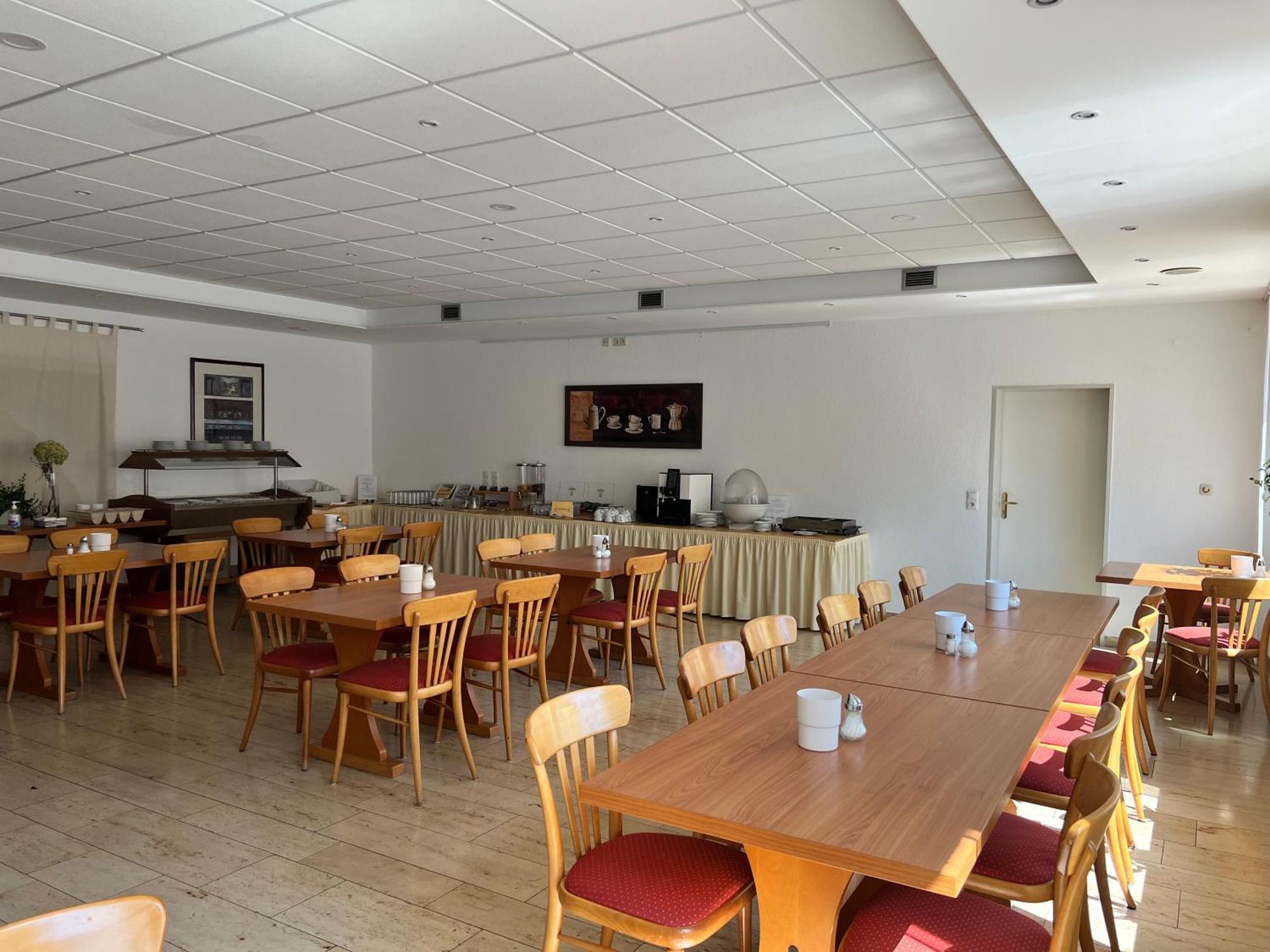 אנסבאך Hotel Fantasie מראה חיצוני תמונה