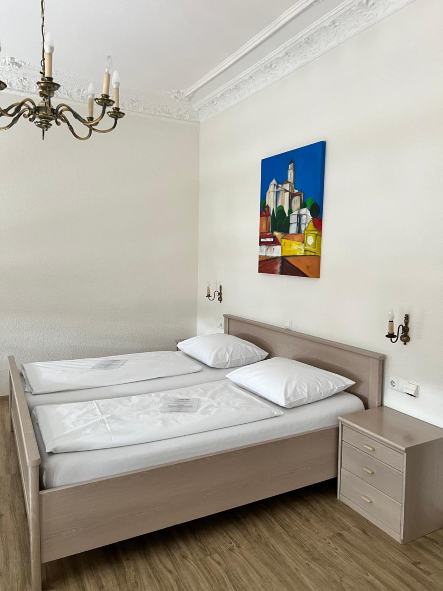 אנסבאך Hotel Fantasie מראה חיצוני תמונה